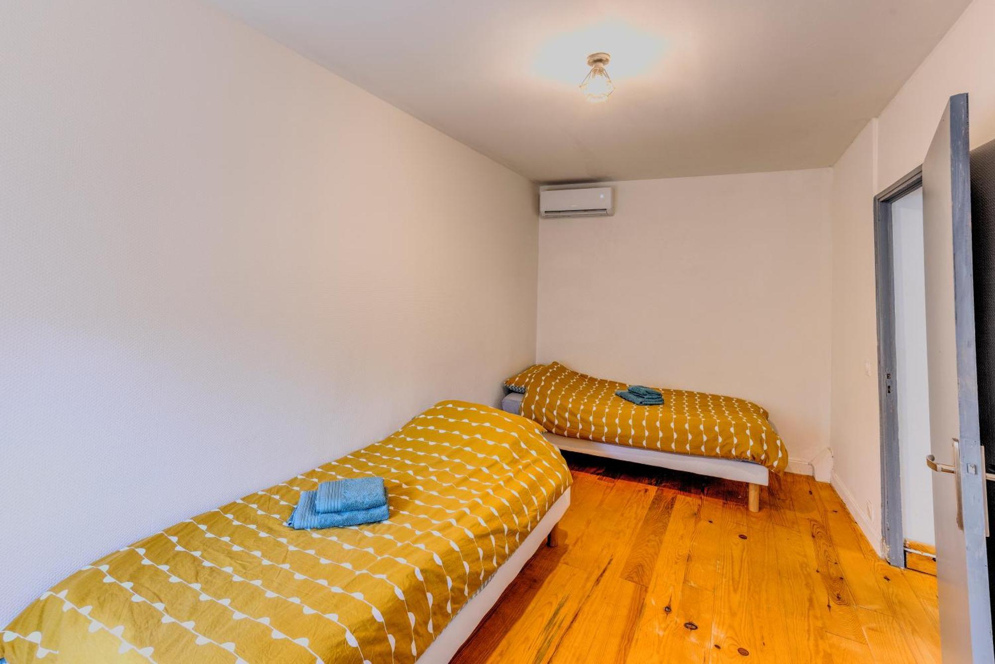3 Pieces, Climatise, Calme, 100M Du Centre, Parking, "Lyriade" Sarlat Esterno foto